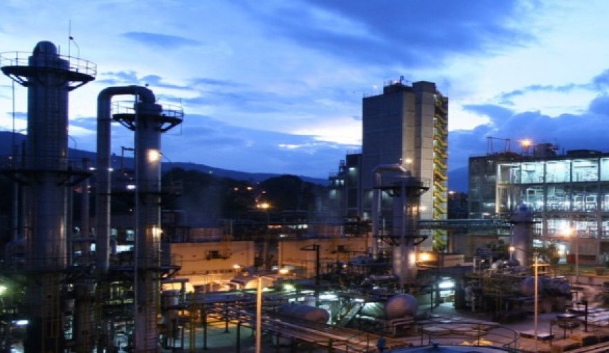 Medellin-based textile and plastics-recycling giant Enka Colombia reported May 13 a COP$$12.6 billion (US$3.4 million) net profit for first quarter (1Q) 2021, a big reversal from the COP$3 billion (US$814,000) net loss in 1Q 2020. “The results of the first quarter of 2021 present the best result of recent periods, as a consequence of the good demand behavior in strategic businesses and the benefits of a higher exchange rate, whose effects had been limited in previous quarters by exchange hedges taken prior to the Covid-19 crisis,” according to Enka. “So far this year, EBITDA [earnings before interest, taxes, depreciation and amortization] amounts to COP$17 billion [US$4.6 million], exceeding the 1Q 2020 result by about 50%,” the company added. EBITDA margin during 1Q 2021 rose to “a historically high level, ending at 15% of sales, while the previous year it stood at 11%,” according to Enka. “This behavior is explained by several factors: “1. The impact of the stoppage of operations of a large part of Enka's production during the last week of March 2020; “2. The benefits of a higher TRM [Colombian peso-exchange rate] on the company's income, a high percentage of which is indexed to the U.S. dollar. “3. The strong increase in international prices, as a consequence of the rapid recovery of world demand and its pressure on the supply of transport services, which was a carryover to sale prices,” the company added. Operating income grew 10.7% year-on-year, to COP$113.6 billion (US$30.8 million), “as a result of the increase in international prices and higher sales volume, mainly due to the reactivation of virgin PET [waste plastic] sales.” “At the end of 2020 a raw material supply agreement was reached with Alpek to reactivate the sales of virgin PET, seeking to offer a local supply alternative to customers,” the company added. Export Markets Exports in 1Q 2021 came-in-at US$12.5 million, representing 43% of total sales. “Market diversification continues to be essential to mitigate the effects of Covid-19 on some regions, highlighting the increase in the United States, Canada and Mexico (NAFTA), which increased their participation to 23% (2020: 17%) and offset the lower sales to Brazil, a market strongly affected by the pandemic,” according to Enka. ‘Green’ Businesses Income in this segment rose 3% year-on-year, to COP$34 billion (US$9.2 million), accounting for 33% of sales, while exports of “green” products amounted to US$1 million, or 11% of business revenues. Waste-plastic-bottle uptake “grew 24% versus 4Q 2020 due to the pricing and recovery strategy and gradual development of the PET market, which covered the current demand of the ‘EKO-PET’ plant (4,510 tonnes), ensuring operation of the plant at 100% in the period,” according to Enka. As for the “EKO-Fibras” market (2,740 tonnes), this dipped 422 tonnes “mainly in Brazil and Argentina due to the effects of Covid19.” As for the “EKO-Polyolefins” market (373 tonnes), demand fell 193 tonnes “due to lower inventories and reduction in bottle collection by Covid-19 in 2020, partially offset by better margins,” according to the company. Textile and Industrial Businesses Excluding a temporary dip in virgin PET production, revenues rose 2% year-on-year, to COP$70 billion (US$19 million), “due to higher international prices that offset the lower volume (-2%),” according to Enka. “Exports reach US$11.5 million, representing 92% of the company's exports.” Industrial threads tonnage sales (3,319 tonnes) grew 8% year-on-year “due to strategy in ‘Lona,’ which grew by 29%, against technical thread sales where the most profitable markets are prioritized,” according to Enka. The textile filaments division (2,018 tonnes) saw a 20% decline in sales volume “due to the pandemic that affected demand both in the local market and in exports. Although sales have been recovering its dynamics have not yet reached the levels prior to Covid-19,” according to Enka.